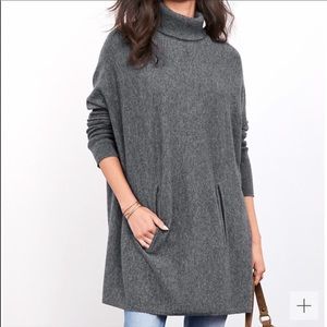 Garnet Hill Wool & Cashmere Oversized Sweater with pockets.
